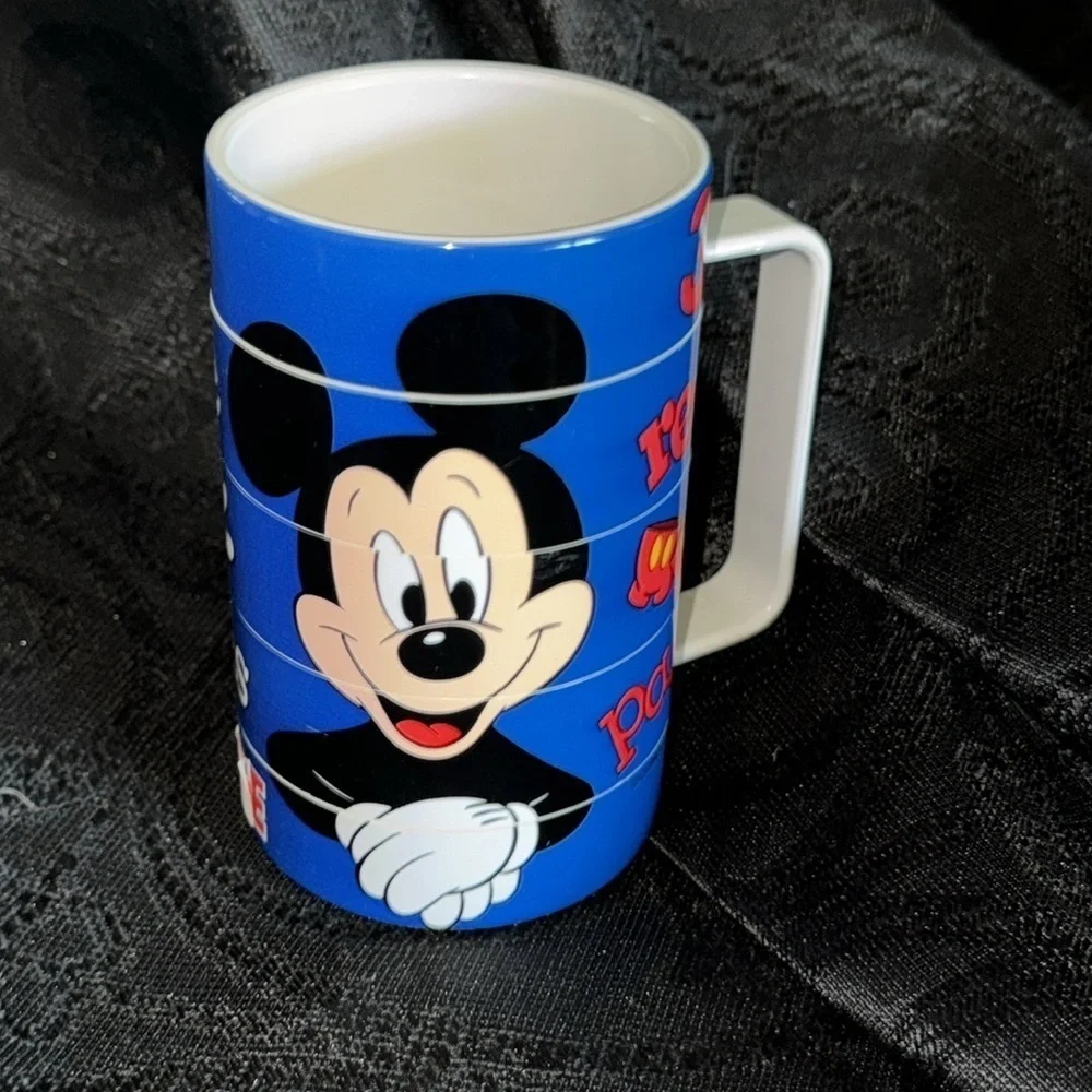 Vintage Disneys MICKEY & GOOFY puzzle cups set of 2